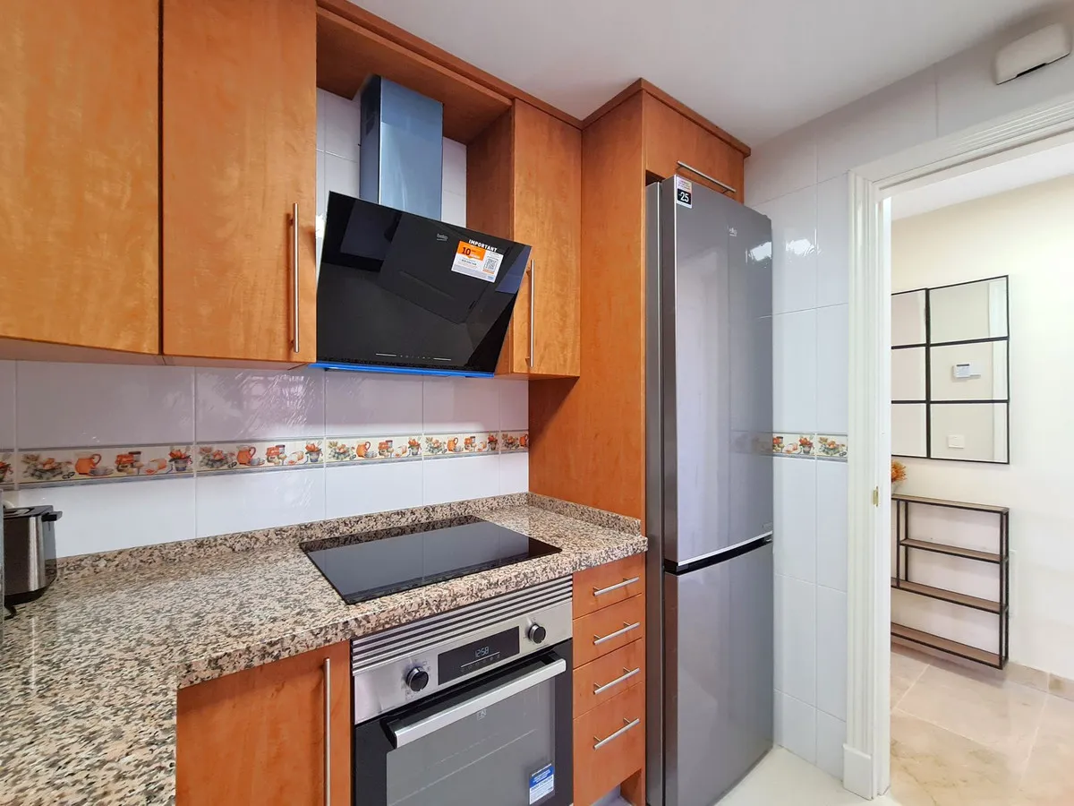 b94e6581-5678-42c1-8cf5-a416990c0cd8