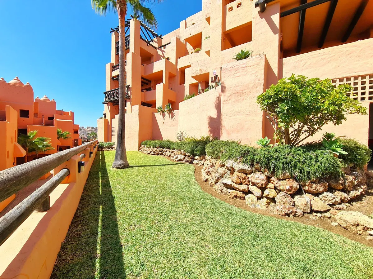 f0c4783c-3790-448d-a371-ab71b72951c2