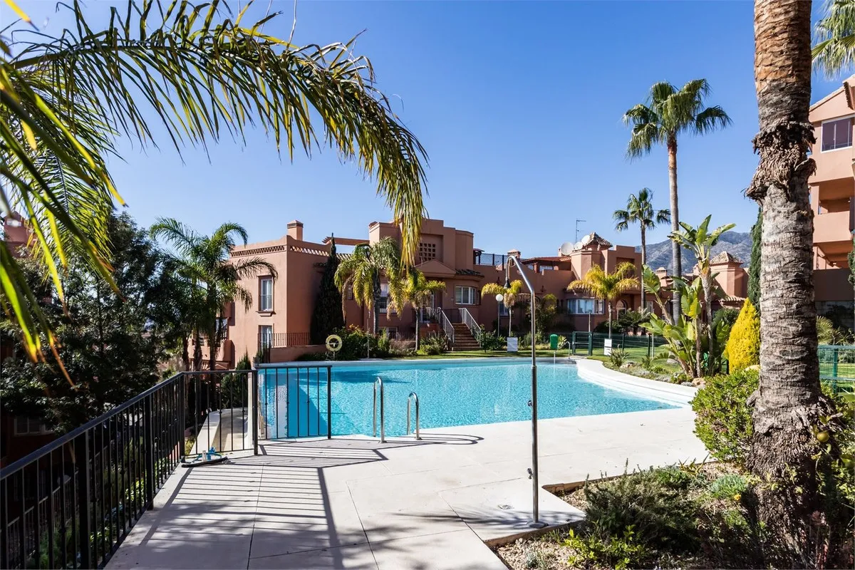 a2741cdb-d4cc-4cdb-bbae-4f951f8f73bb