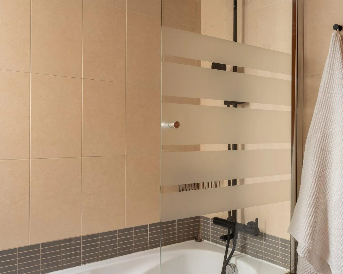 2c44253a-5a10-4bd4-b9de-266bc629a47a