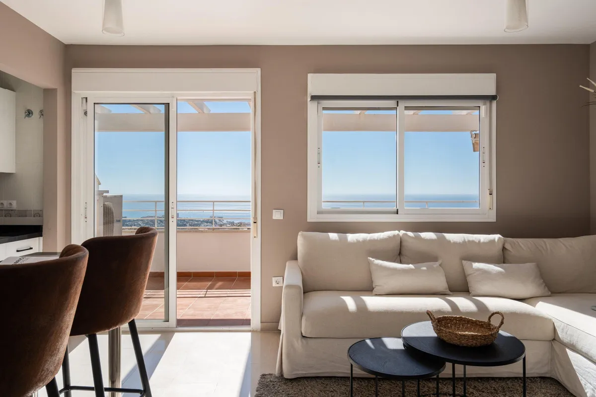 84550228-c552-4a80-bc11-08477d8edee0