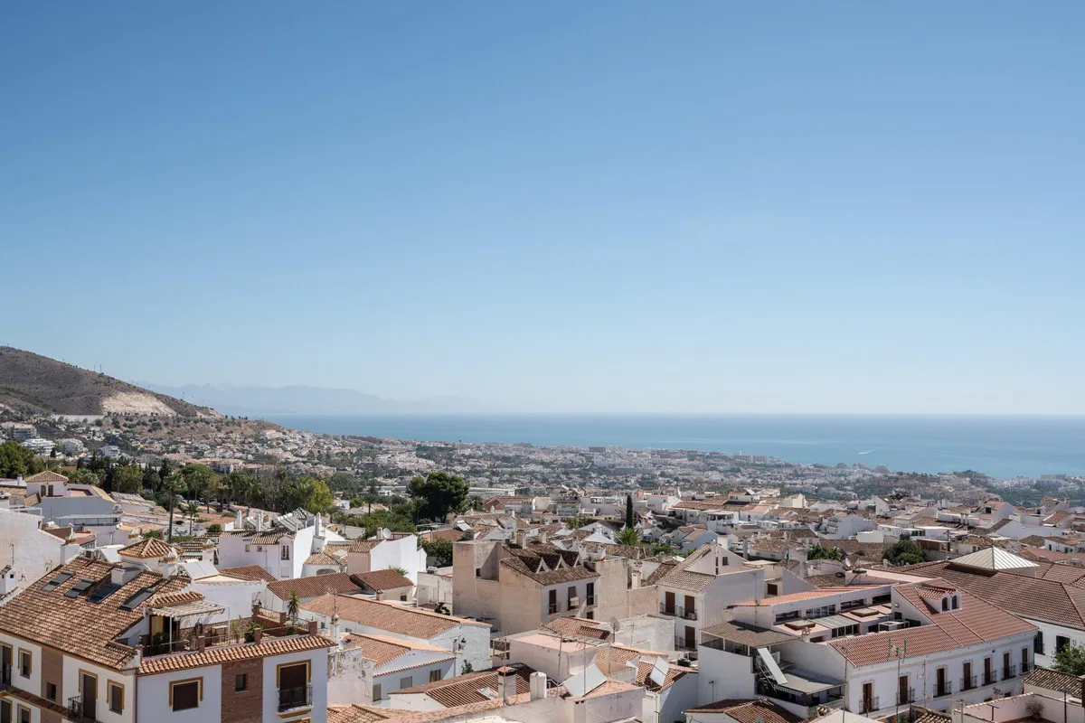 aff6eac4-7cdd-4feb-a51f-372f4720b9de