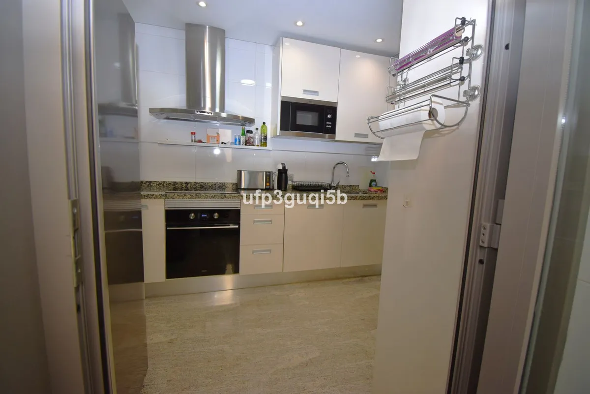 dc3e0f07-8792-41cc-ae2b-c67b5fe6694b