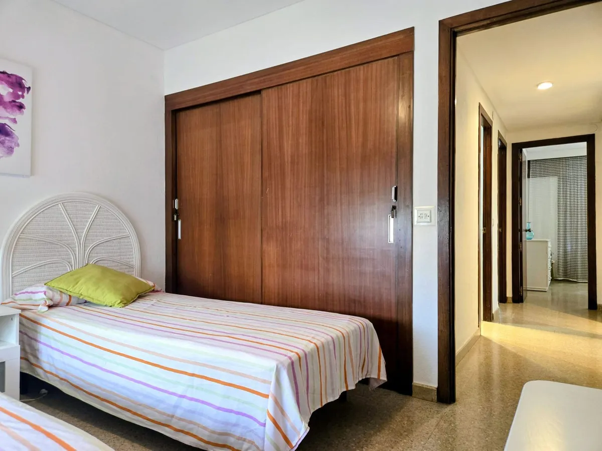 d76dec94-3f6f-4fea-9496-4389ab9571ac