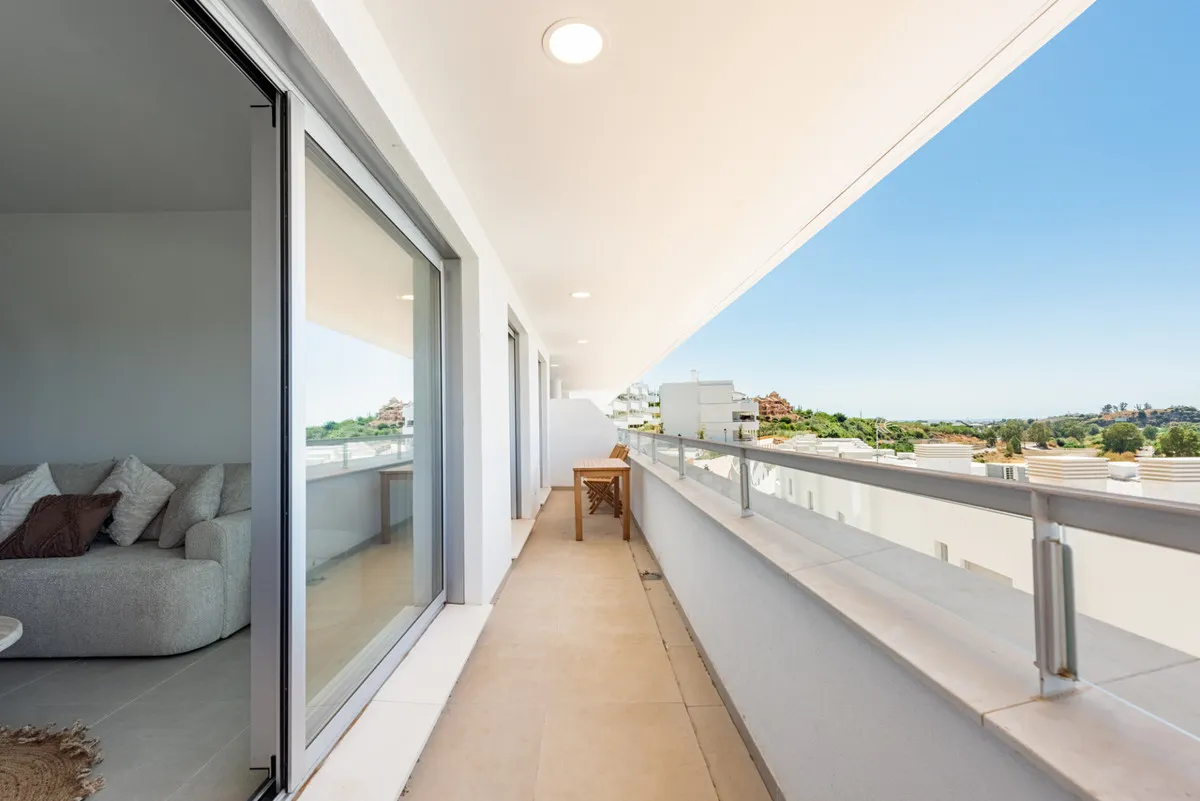 6f7a525b-0e9c-434a-bd25-31156f8b4ac9