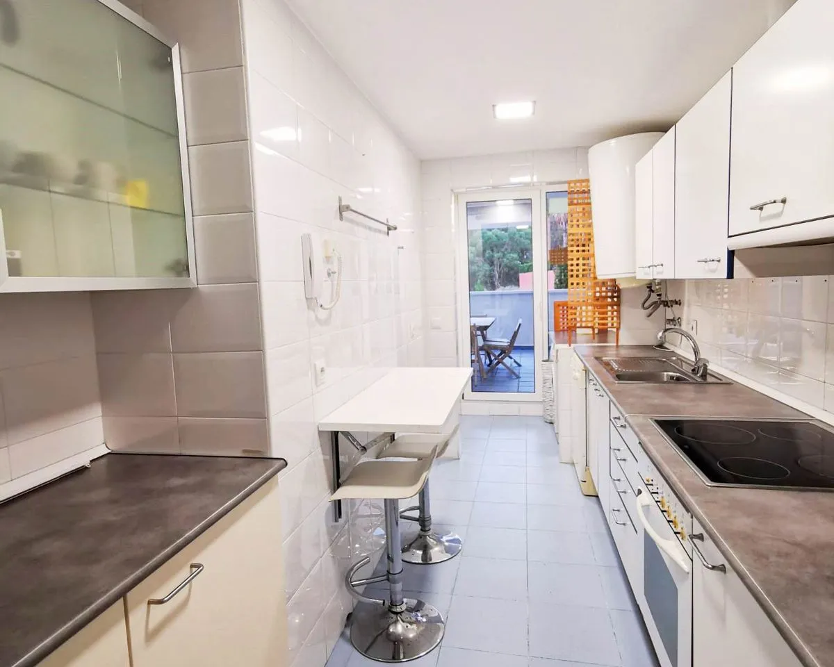 4fa06fb0-d400-41c3-be50-9a5e35c66493