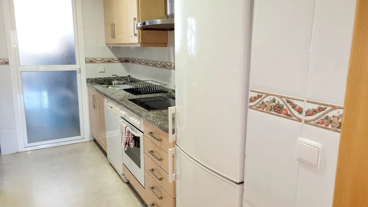 4626a646-b2c7-42c8-9df3-748bf5bf08a3