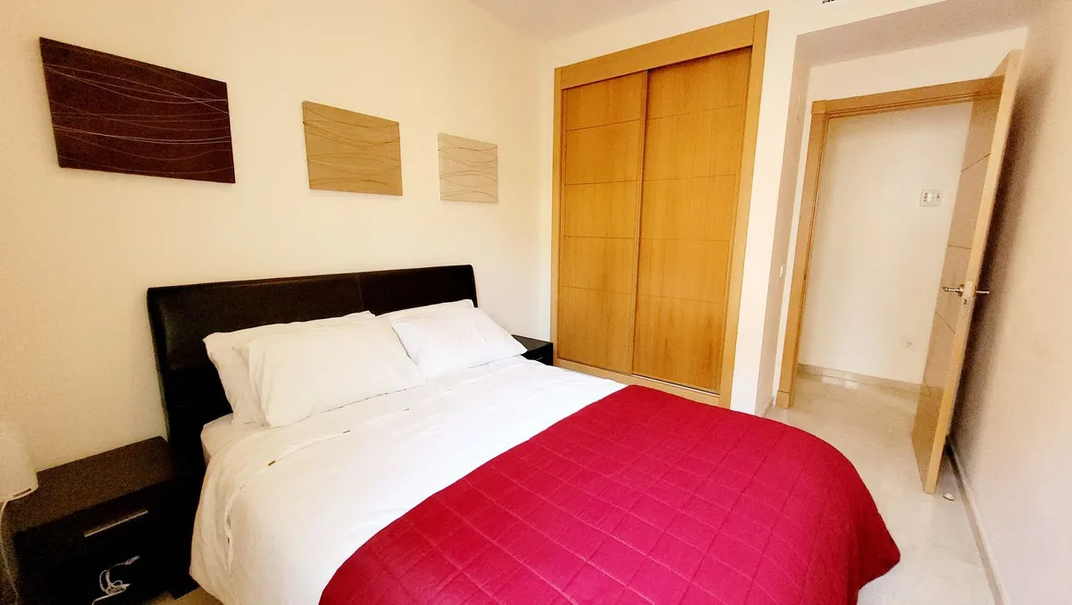 6f919d76-04f3-4601-9018-d865326b10d9