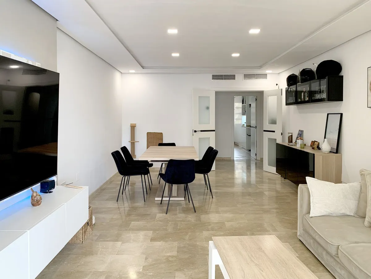 051c0bcd-d003-4bc6-91ed-fb93d53e5ffa