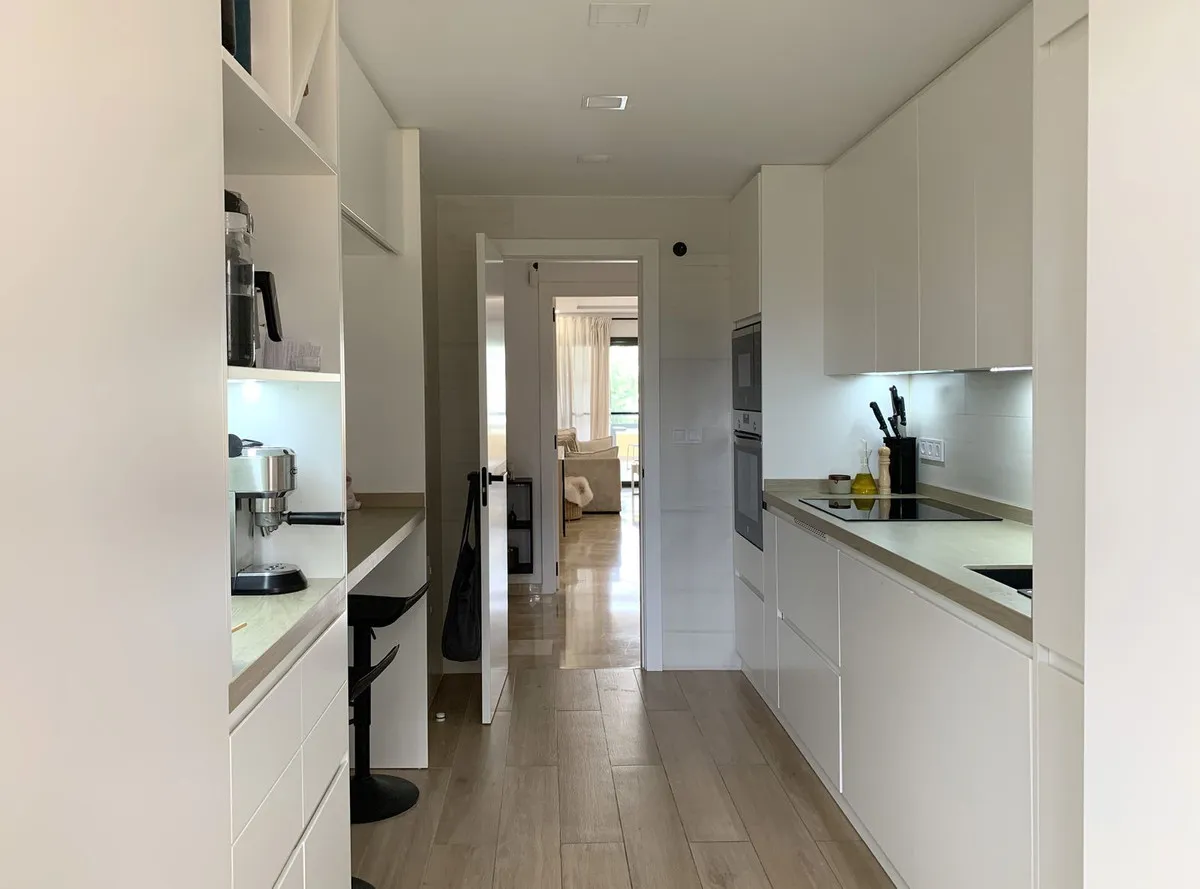 80bca544-45aa-4ac5-843a-8561e8f3b1c8