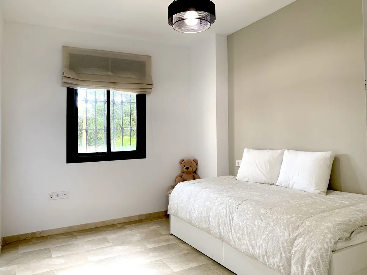 8a3916f0-81f2-4892-8c27-53008b0928f7