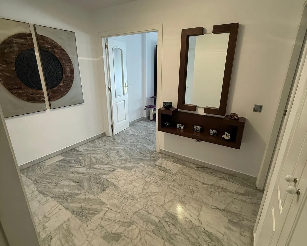 0d7a5c6e-706c-4c44-8348-f2afbea28d03