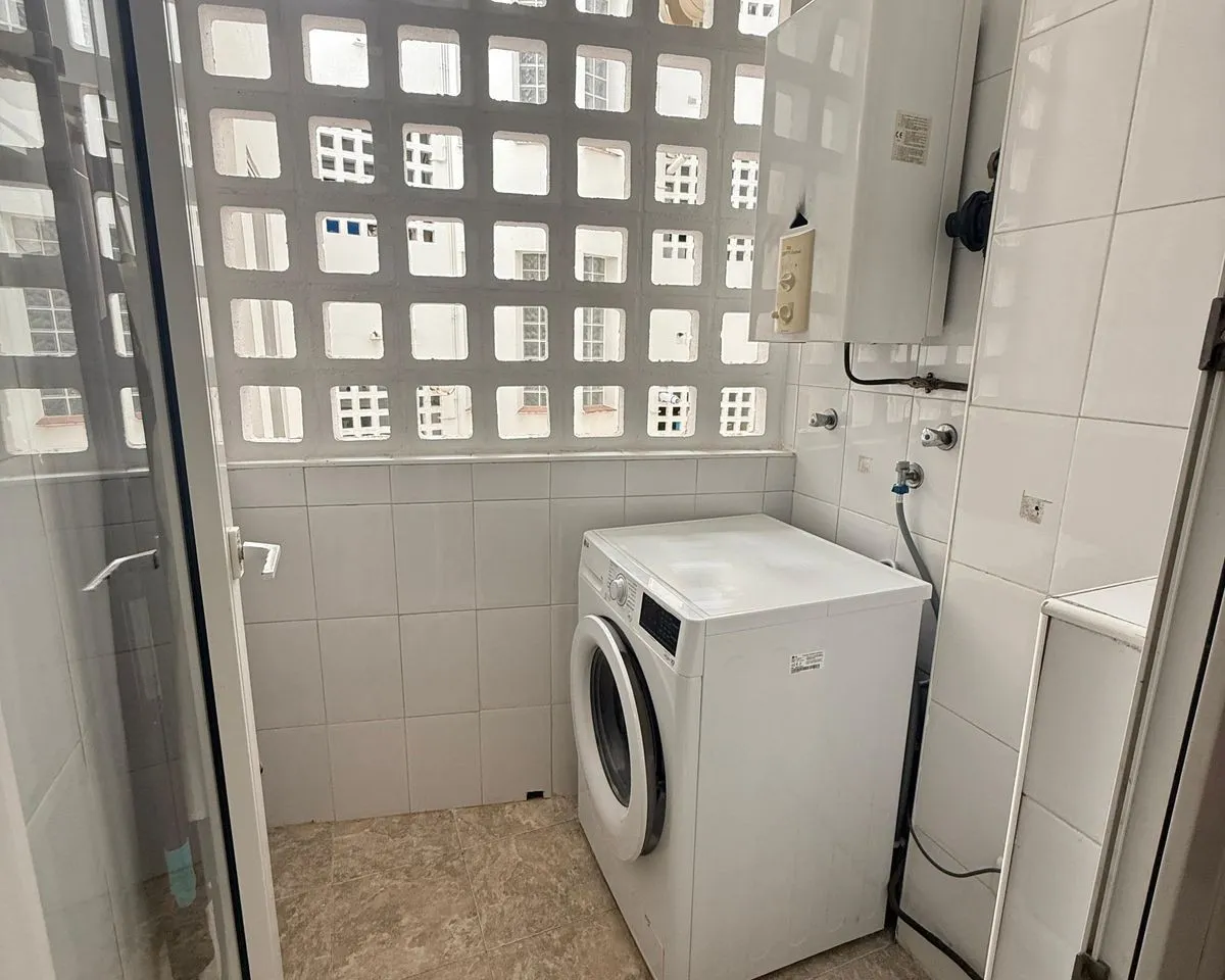 912ee407-2323-4aae-8065-b956d141e952