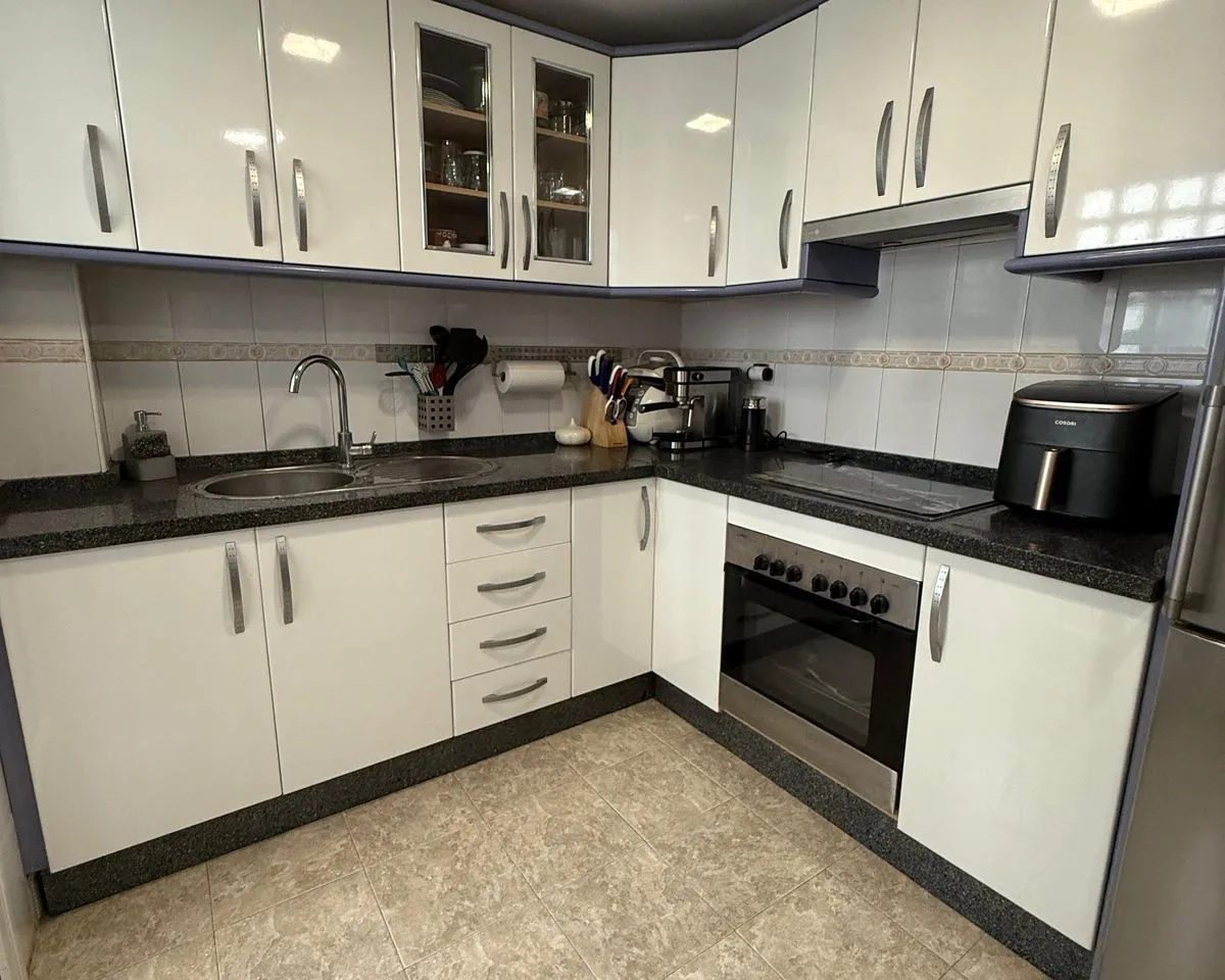 f3c5a794-6398-4c7a-9f2b-10f30ce684ac