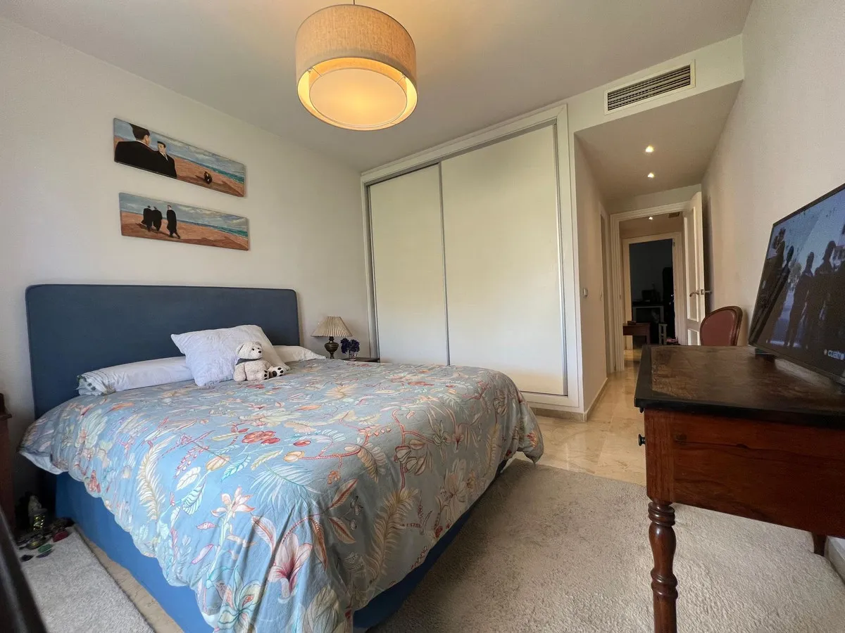 1ba2967e-99ad-444a-b35d-4a4e74d1f894