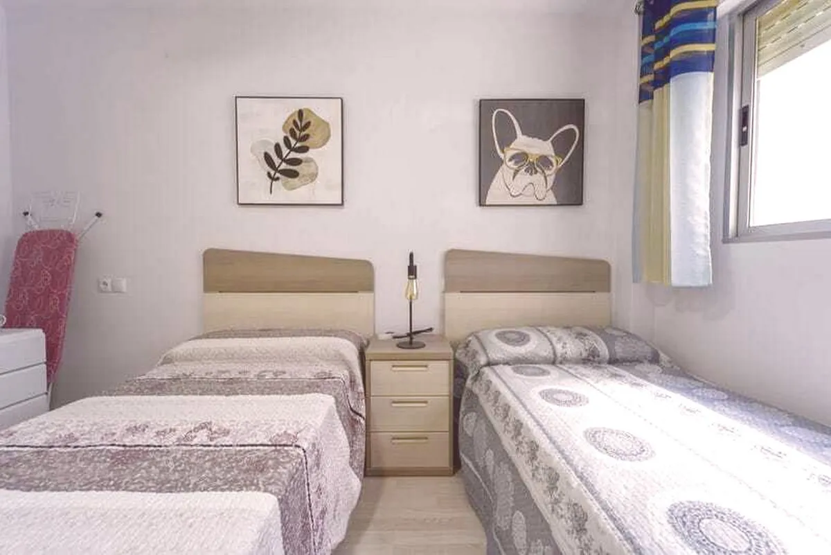 6d6e64c9-3570-4f39-86c6-cca1598ecd61