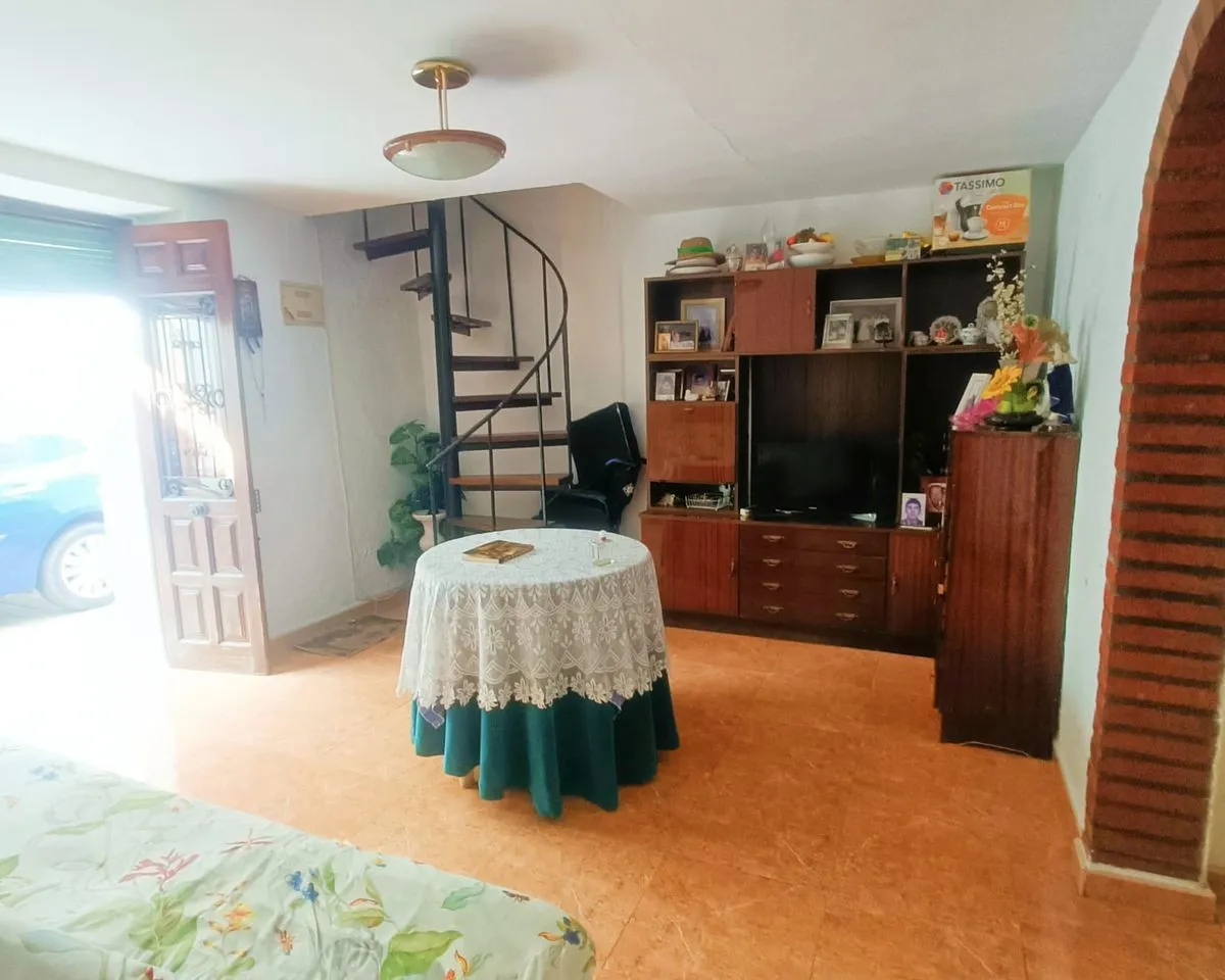 33513907-0d68-422f-97ed-26f76187b855