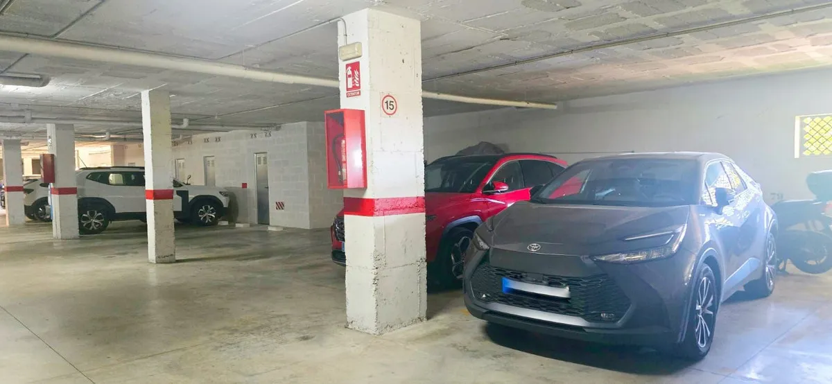 4d6edcc6-4503-40e9-b49f-a68ccc65956a