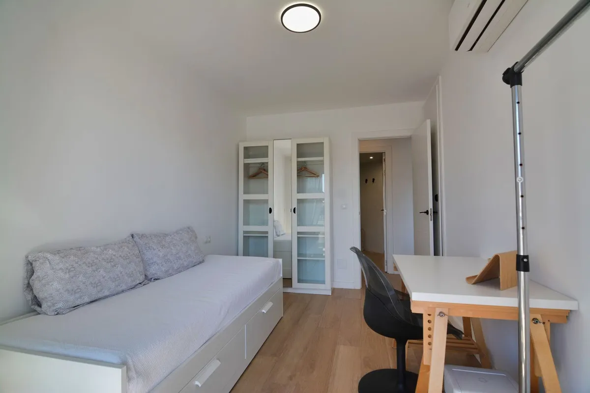 87038d2d-05c5-4b82-adb2-953064c5142e