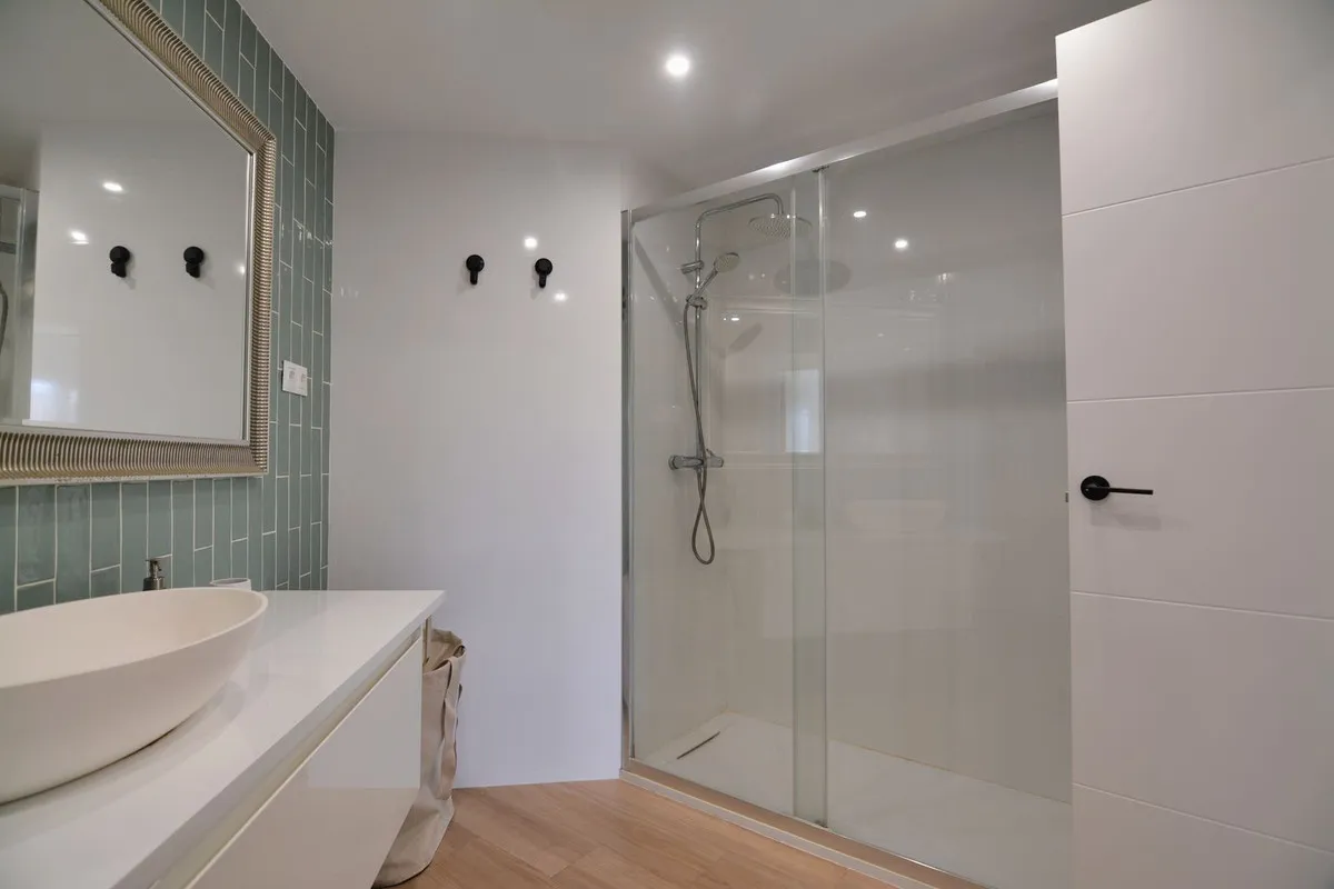 907ad0db-aeec-4f9d-ae15-c40dda972a8e