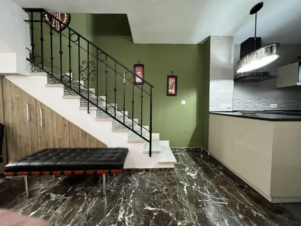 712c4b70-164c-478a-90f4-3b407d4703e5