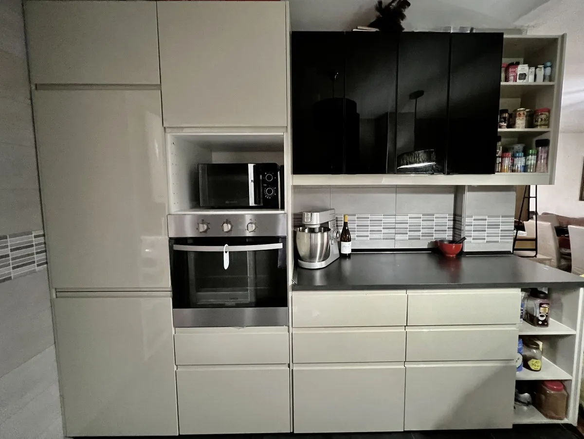 f7a05e41-a0e6-40bc-b81b-847ad709059f