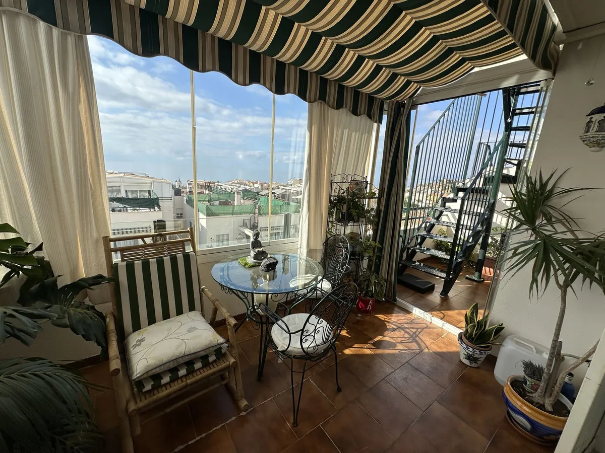 19f12664-fe3c-4145-9ea2-65715e2d8cb6