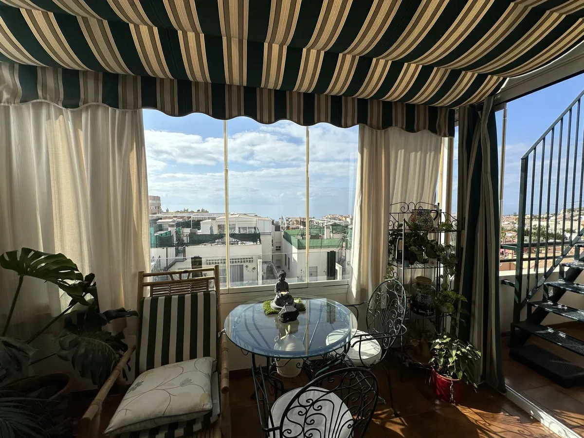 1f75ec0a-e56a-4839-97a2-2d1b64c7f4b4