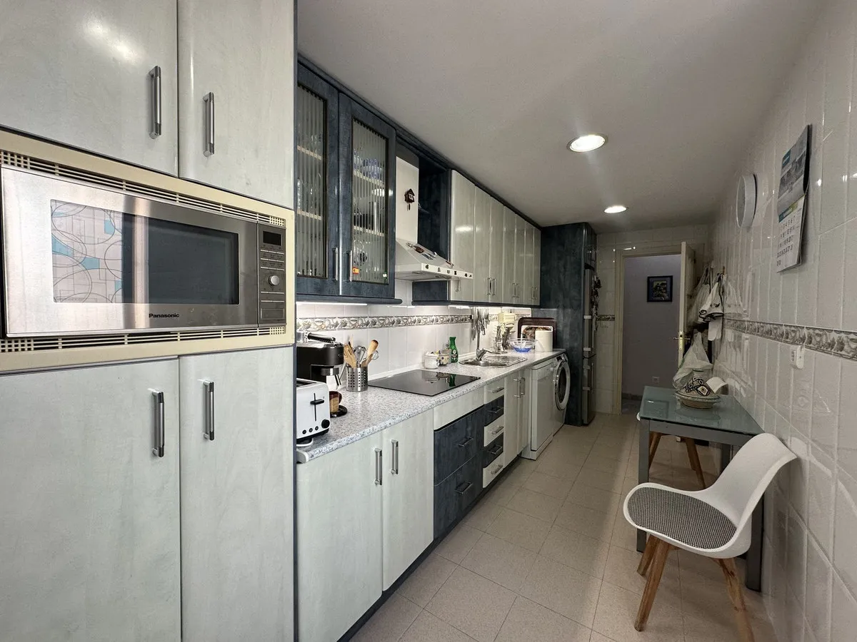 d177b9c1-2409-4aff-83cb-073ceab4b965