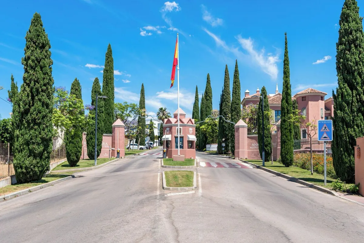 bf381344-2991-459a-b839-9d535bbc0e40