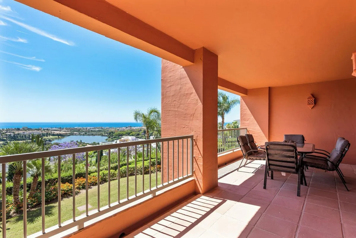 ebe8cd7b-a5bc-4e0f-841d-cde4f9140ce1