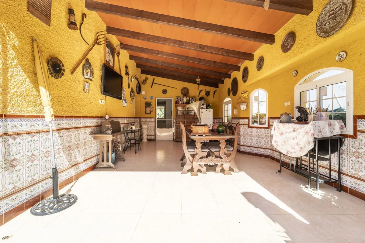 1a303f62-5ef3-4f98-836c-7d16c14d008e