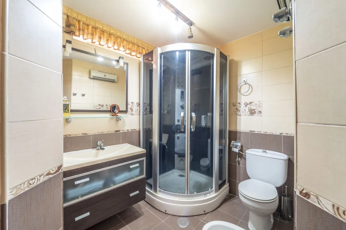 23fed3ba-aa92-4f40-acc4-9323920fde6a