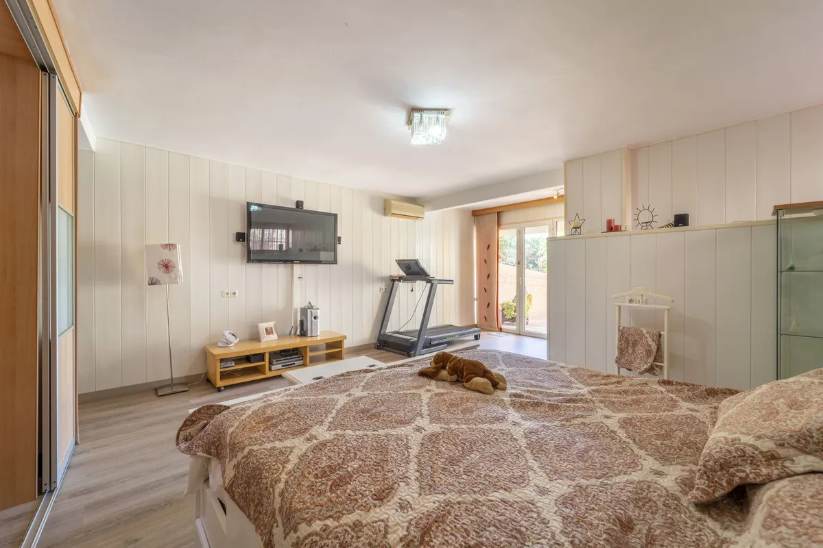 f50a9f22-9036-4575-85f9-59b0ebdf74ff