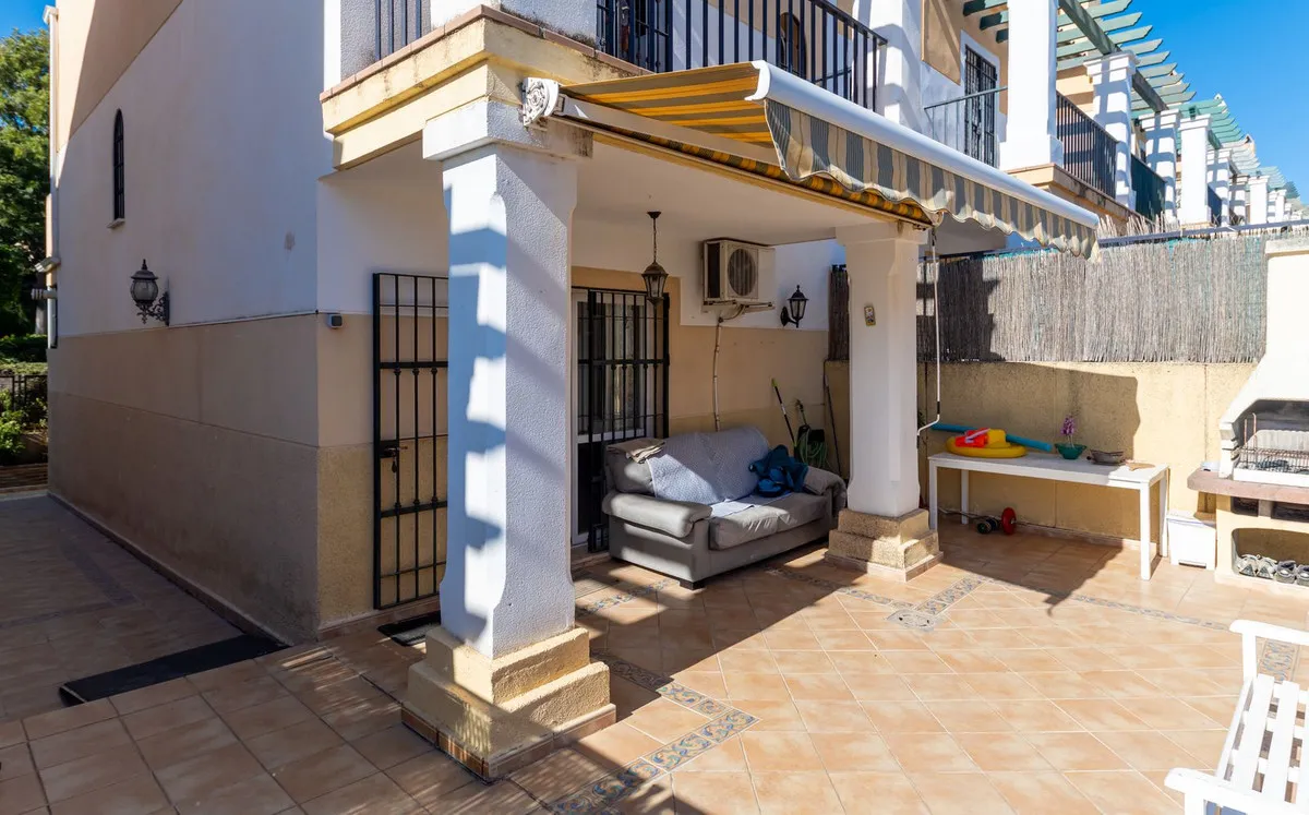 1035b990-e67d-4312-8600-bd64ac1479e8