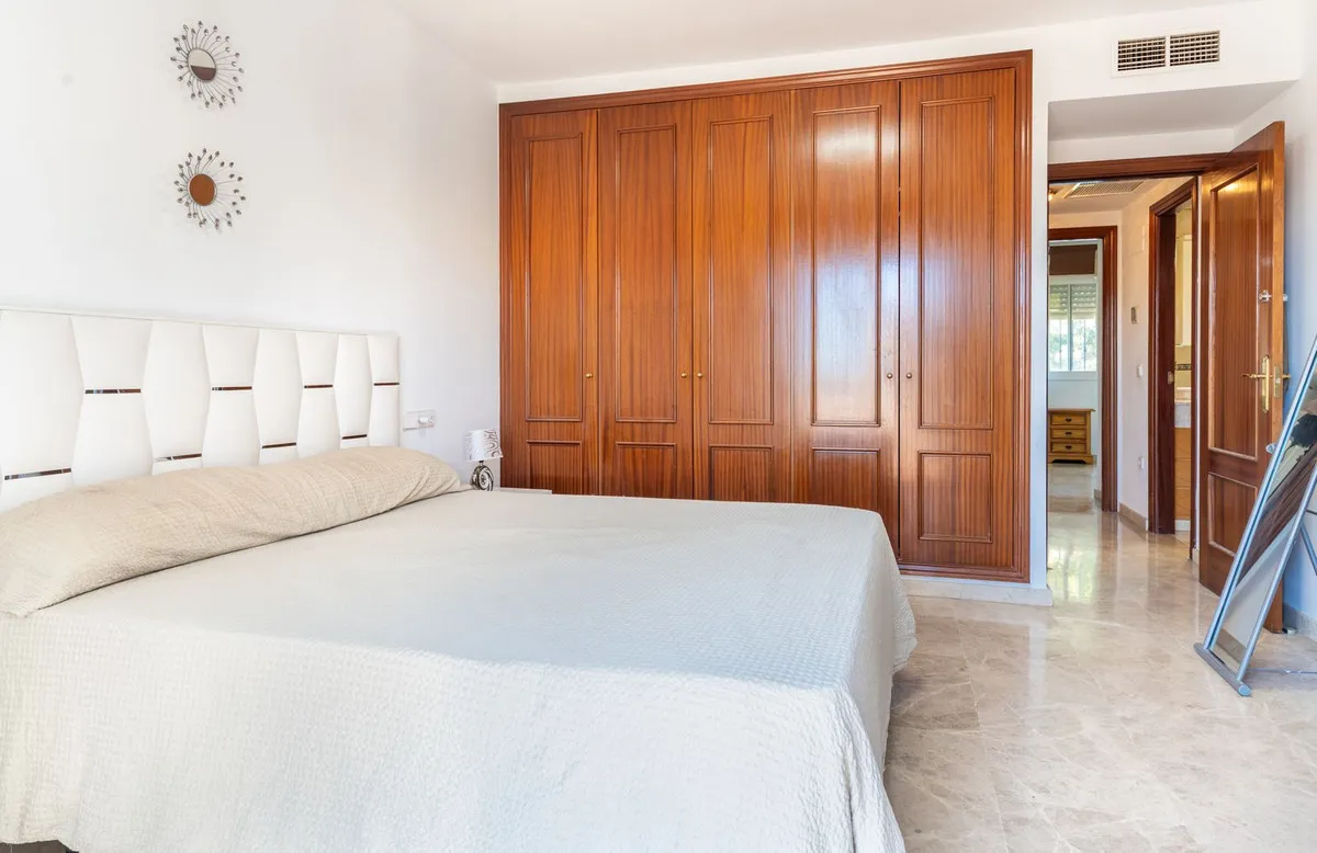 29b4c9d5-d332-4013-9c6a-3e139220593b