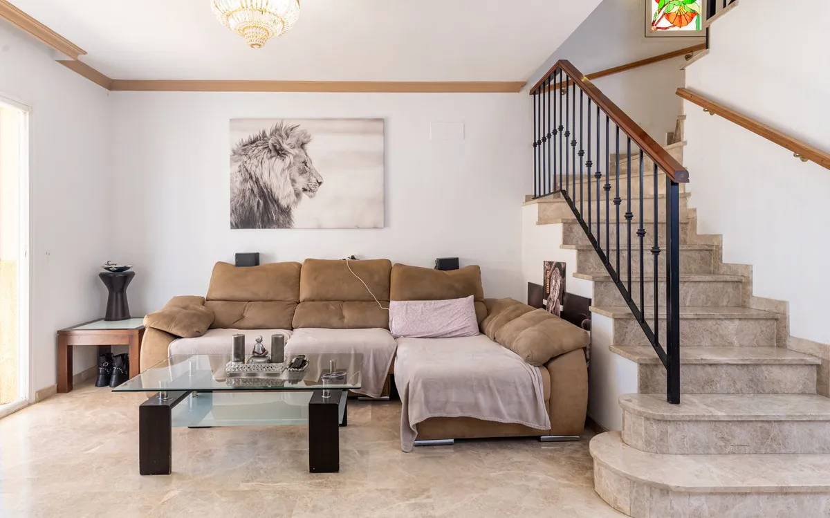 2e183140-9c6e-4250-b1ce-97e8a74f83b7