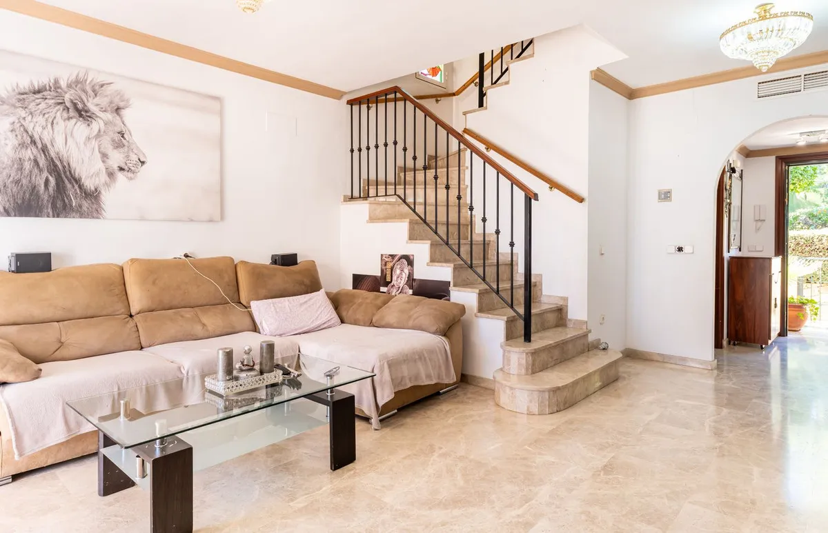 f0f52f3b-66ba-4a98-a697-964e55f12619