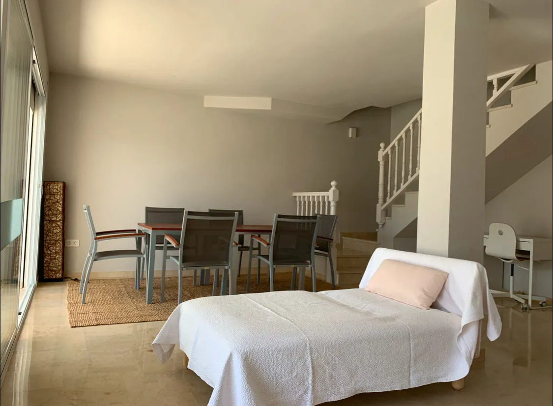 dc3ae25e-1489-4875-b0aa-71e909c6eb4e