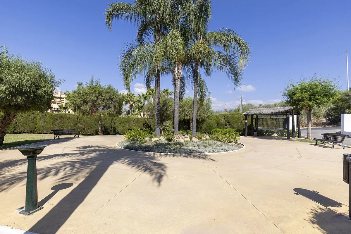 51dcc0e5-31ec-4732-94f9-cad13904526d