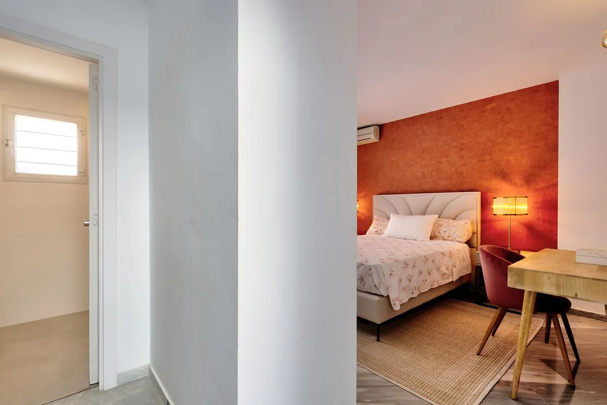 95f231a4-0871-49e6-bcd4-d12ff243156d