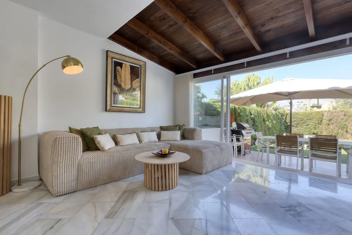 9a210fad-3207-4213-8e2b-bd8fbed6fe1f