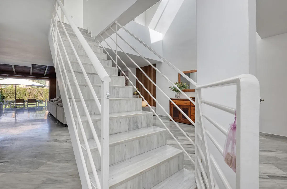 ac63b86c-45fc-4440-bf5b-e093d1c8b49a