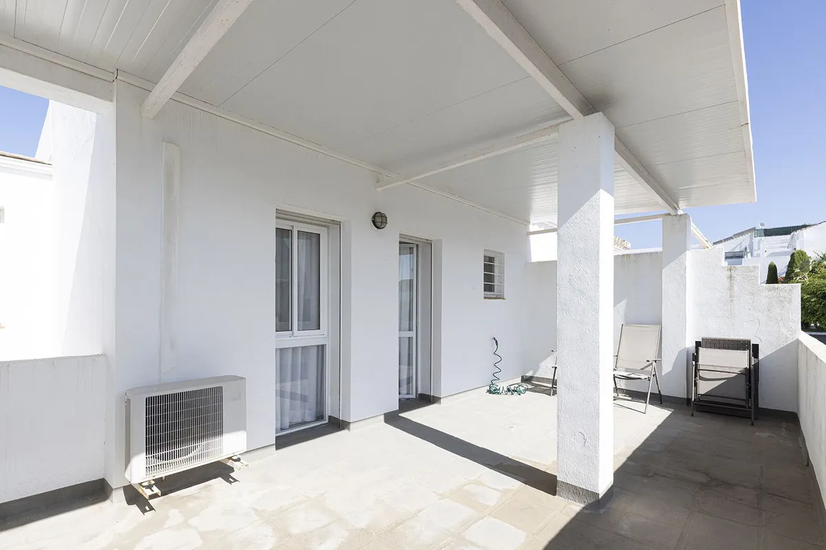 f4be8433-6c15-484e-acf4-c6428b3c2bfb