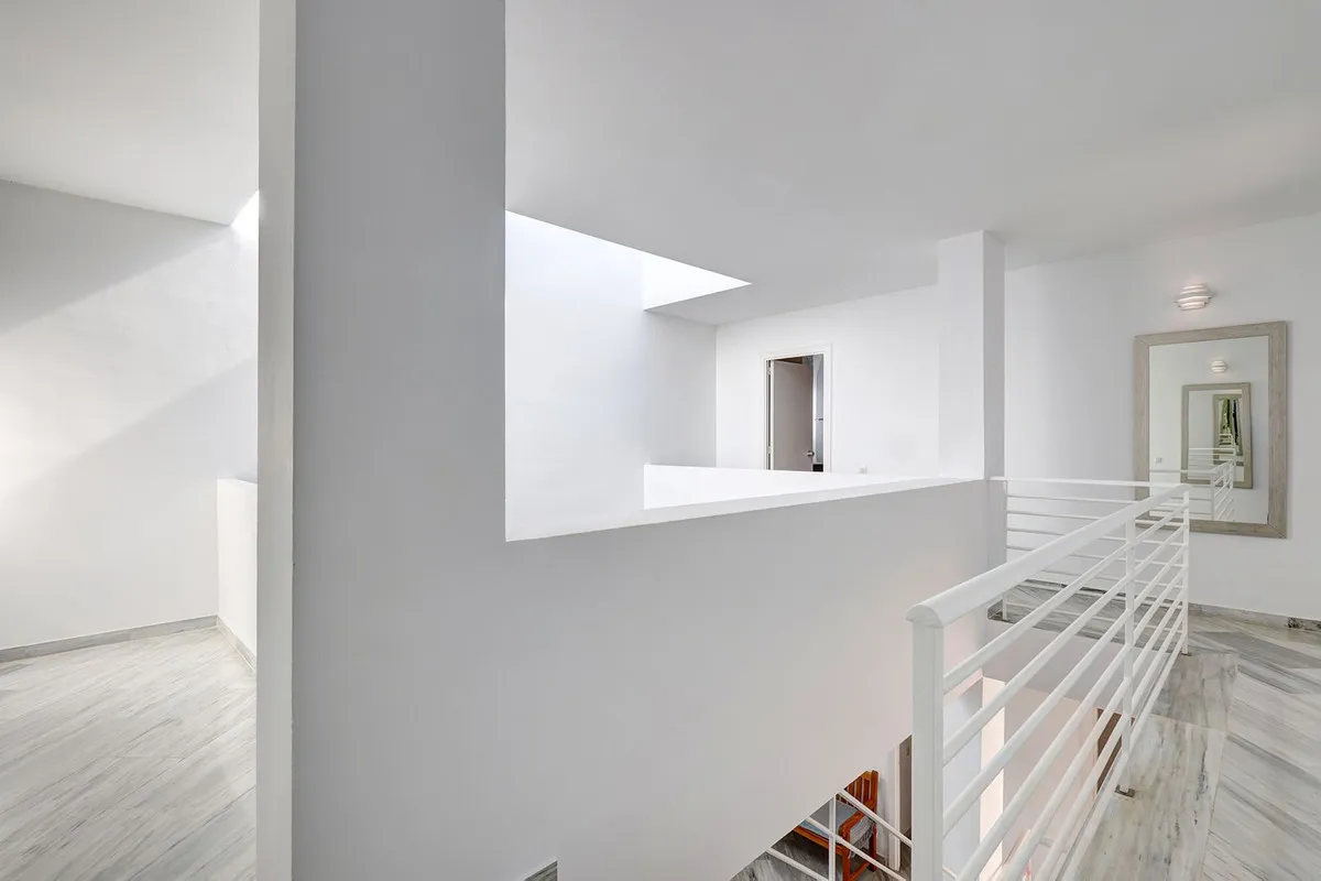 ffcad5d9-b5cf-409d-a68f-fdc75a4a0670