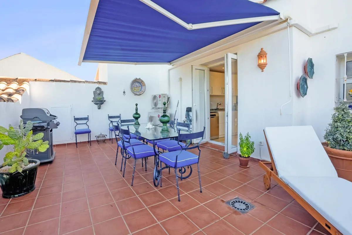 37e40cd9-2bab-49a3-b833-30033cc361f8