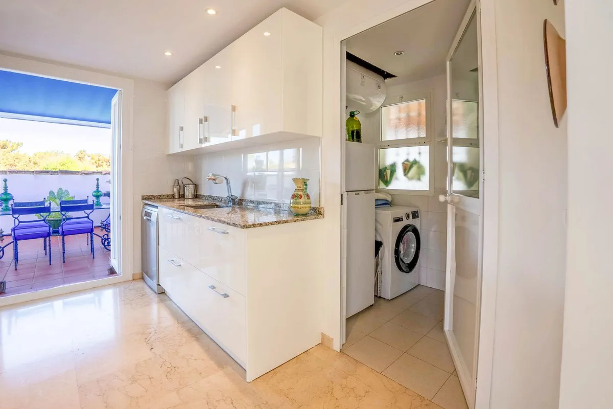 39e3939a-ce70-4514-ab3f-8c2057b95434