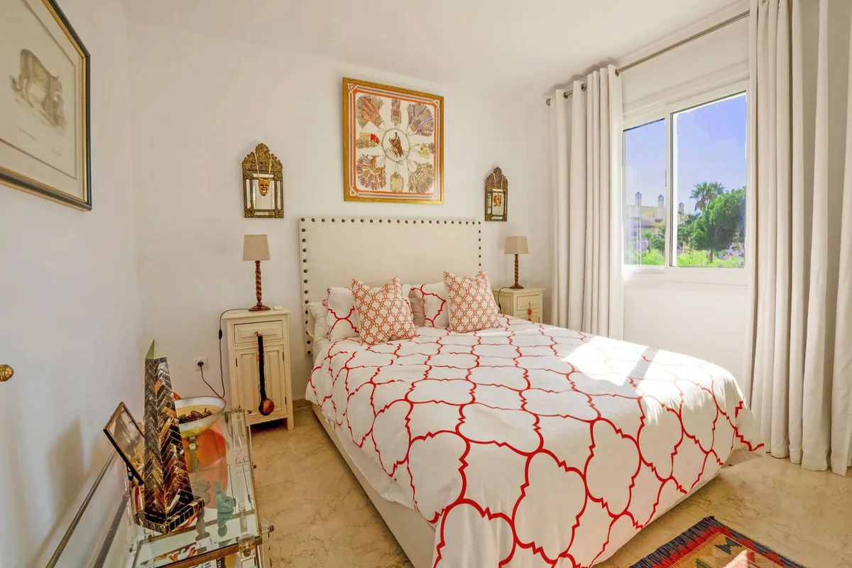 7bb73852-6323-44dc-9f88-605e8b676402