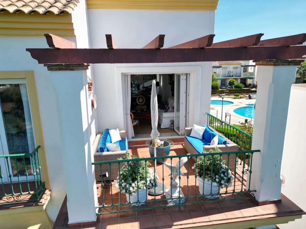 9922cf53-c3af-4731-b849-8d5faab9c446