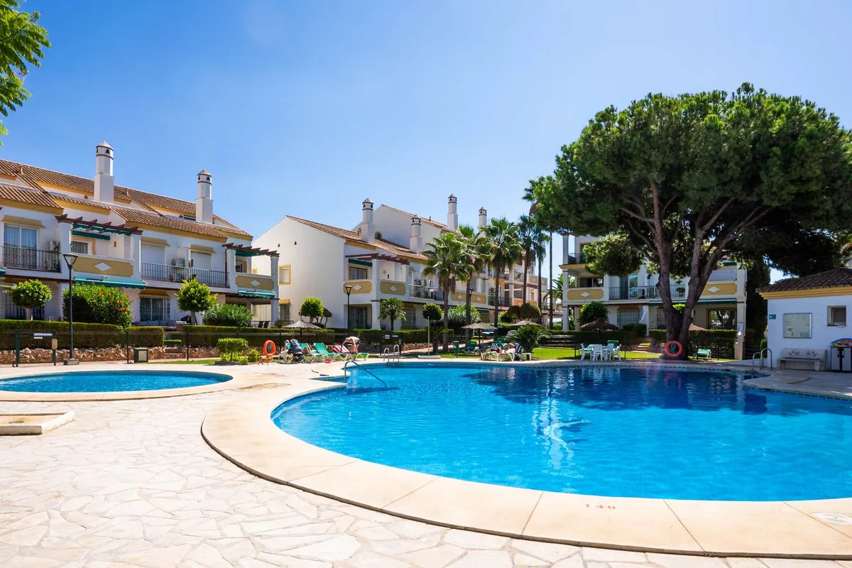 fbec5fa7-8353-4220-bce0-0de3a60d042d